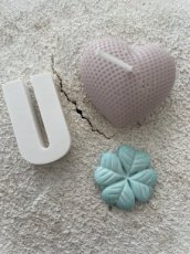 Letter U